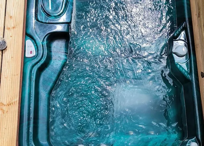 Tor Zum Saueland Mit Sauna Und Whirlpool *